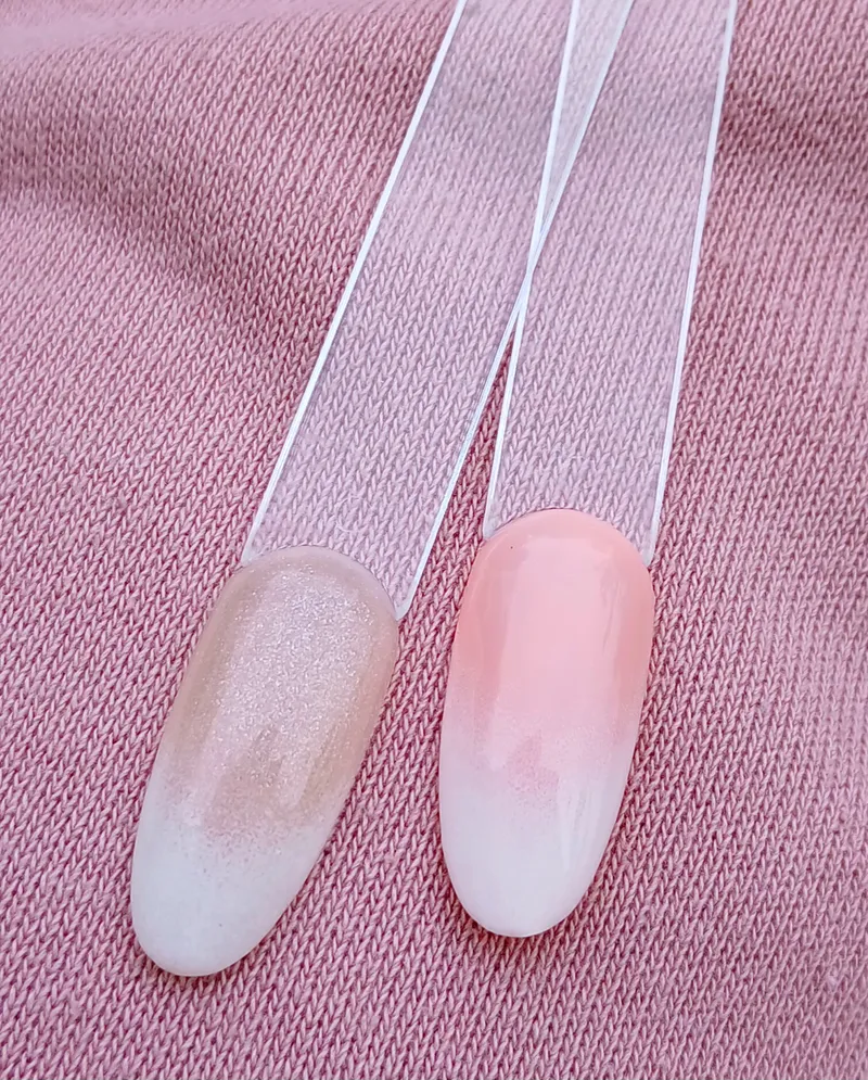 Babyboomer nude et blanc